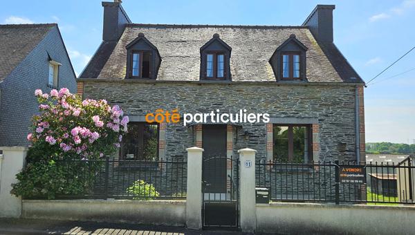 Vente Maison129 m² - 5 Pièces - GUERLEDAN (22530)