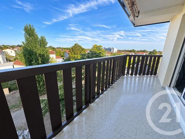 Appartement T2 à vendre  2 pièces - 56,82 m 2   EYSINES  - 33