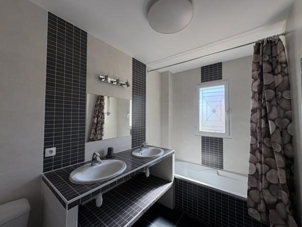Maison 6 pièces en limite de Craponne