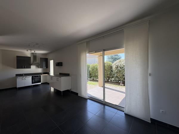 Maison 6 pièces en limite de Craponne