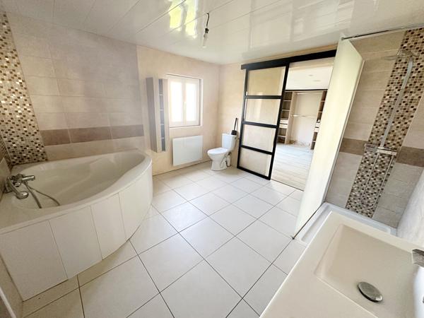 Maison 6 pièces 154.28 m2