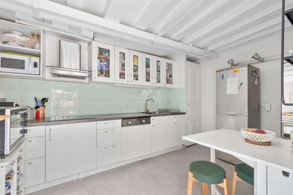 Maison Saint Germain En Laye 2 pièce(s) 38m2 305 000 € **  - Référence  18668