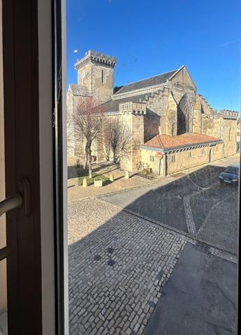 Maison Courcon 3 pièce(s) 181 m2,