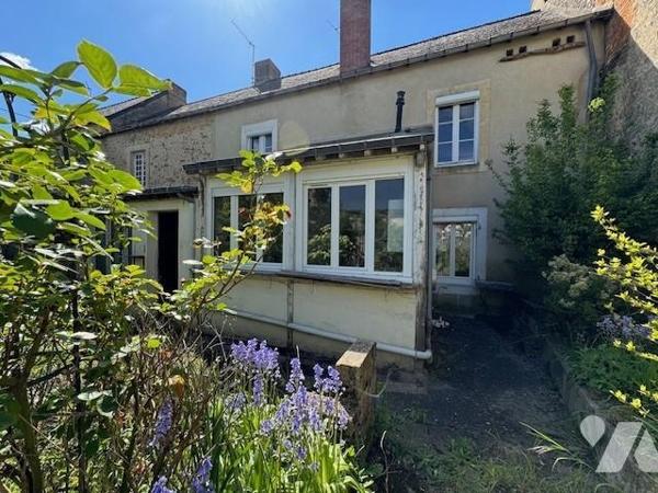 MAISON ANCIENNE A RESTAURER 