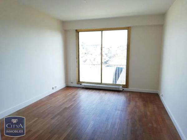 Appartement à louer 1 pièce 35.71m² Blois (41000)