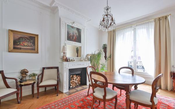 Appartement à vendre    4 pièces • 110,85 m2 Paris 16