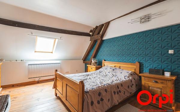 Maison à vendre    6 pièces •  Bruyères-et-Montbérault