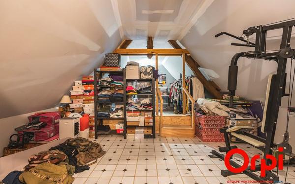 Maison à vendre    6 pièces •  Bruyères-et-Montbérault