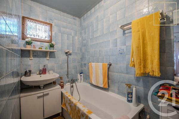 Maison à vendre  5 pièces - 90,05 m 2   HAUTMONT  - 59