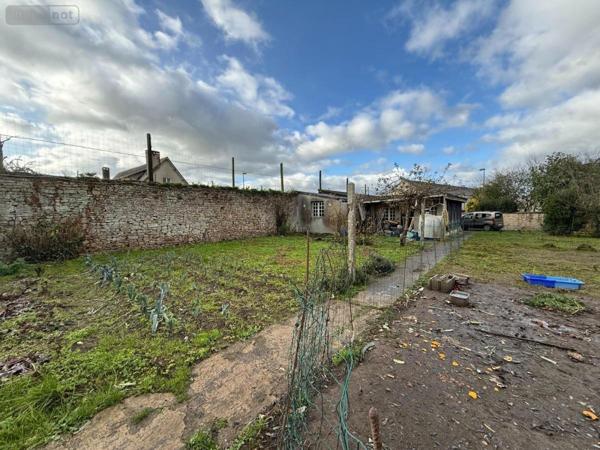 Terrain à Batir à vendre à Montebourg dans la Manche (50310), ref : 50040-610