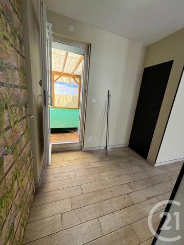 Immeuble à vendre  198 m2 LE NOUVION EN THIERACHE - 02