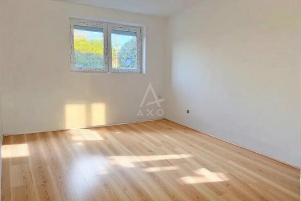 Appartement T3 avec terrasse et jardin