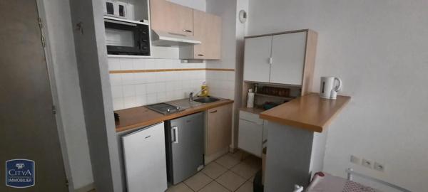 Appartement à louer 2 pièces 42.7m² Pamiers (09100)