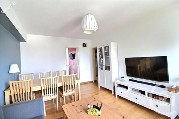 Appartement F3 à vendre  3 pièces - 53 m 2   CHATEAU THIERRY  - 02