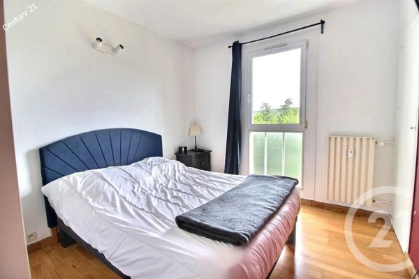 Appartement F3 à vendre  3 pièces - 53 m 2   CHATEAU THIERRY  - 02
