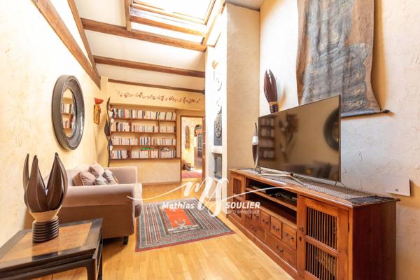 Propriété de 400 m² sur terrain paysagé de 3411m²