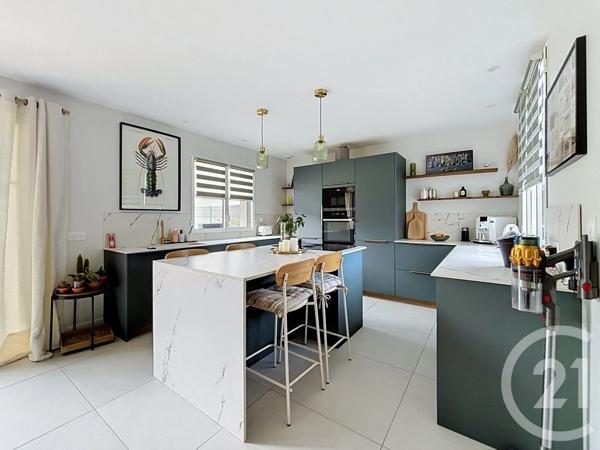 Maison à vendre  6 pièces - 140 m 2   COMPIEGNE  - 60