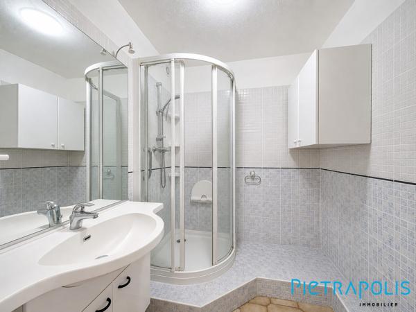 SÈTE - CENTRE VILLE : Appartement T2, terrasse, ascenseur