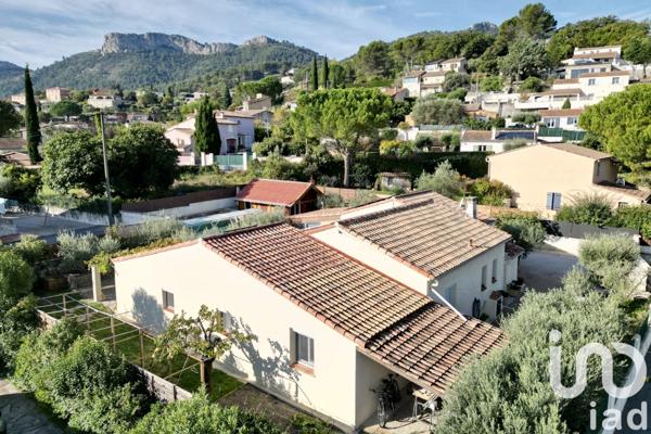 Maison à vendre 6 pièces 130 m² Cadolive