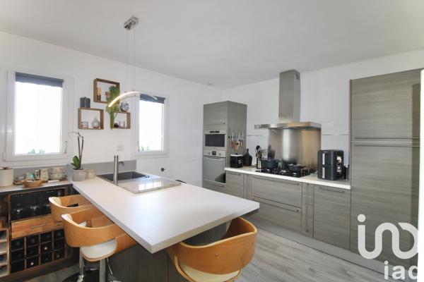 Maison à vendre 6 pièces 130 m² Cadolive