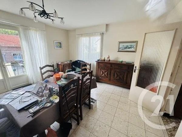 Maison à vendre  5 pièces - 123 m 2   MONTDIDIER  - 80