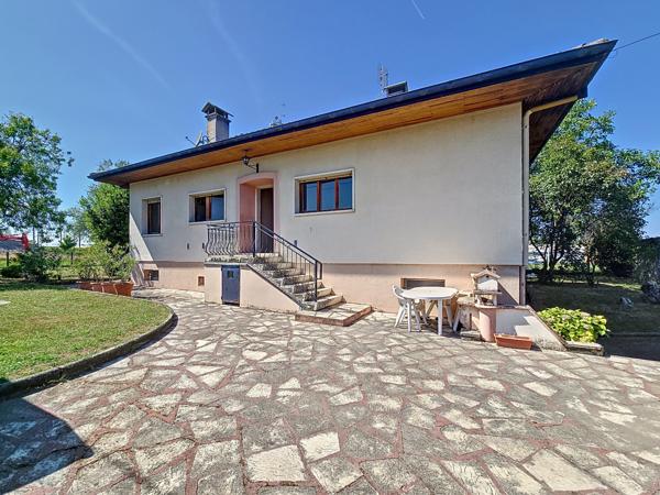 Maison individuelle proche lac