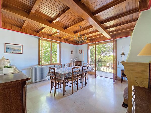 Maison individuelle proche lac