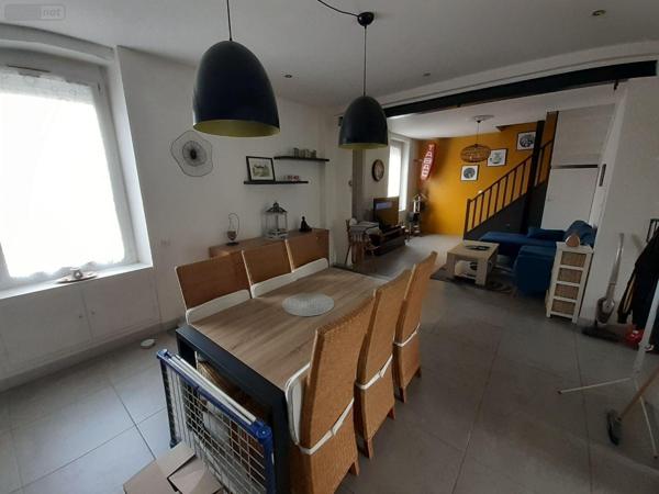 Maison à vendre à Saint-Gervais-en-Belin dans la Sarthe (72220), ref : 023/2113