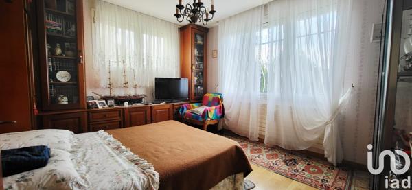 Maison à vendre 5 pièces 216 m² Le Blanc-Mesnil