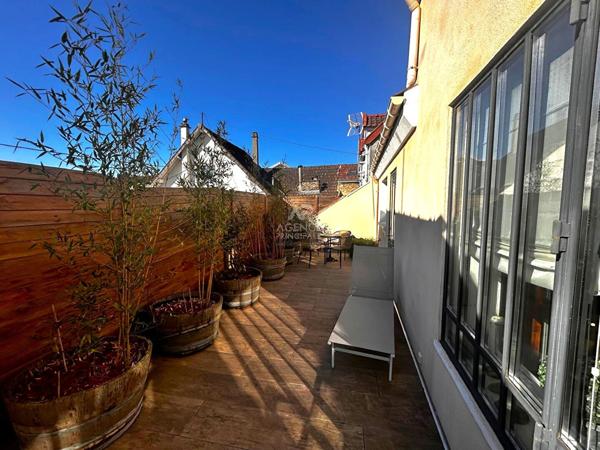 Maison TRIEL-SUR-SEINE 6 pièce(s) 121 m² €549 000 ** - Référence 1086