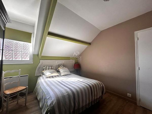 Maison TRIEL-SUR-SEINE 6 pièce(s) 121 m² €549 000 ** - Référence 1086