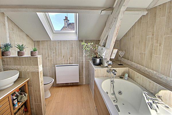 Maison TRIEL-SUR-SEINE 6 pièce(s) 121 m² €549 000 ** - Référence 1086