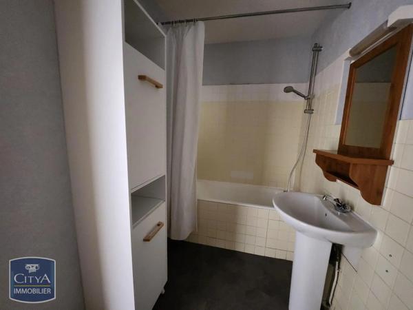 Appartement à louer 1 pièce 32.91m² Limoges (87000)