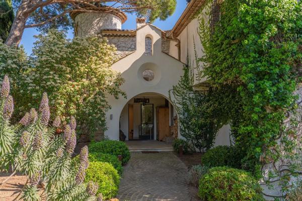 Vente Villa de luxe Plascassier 14 Pièces 535 m²