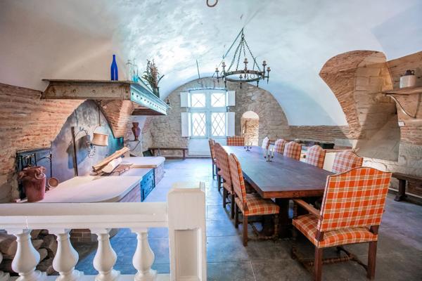 Vente Château Lautrec 17 Pièces 715 m²