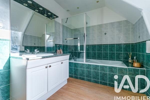 Maison à vendre 8 pièces 175 m² Artannes-sur-Indre