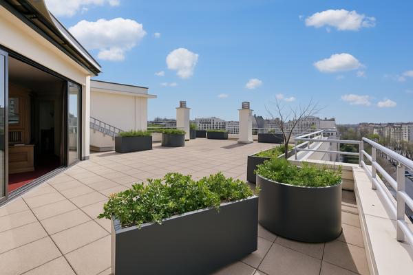 Vente Appartement de luxe Neuilly-sur-Seine 7 Pièces 228 m²