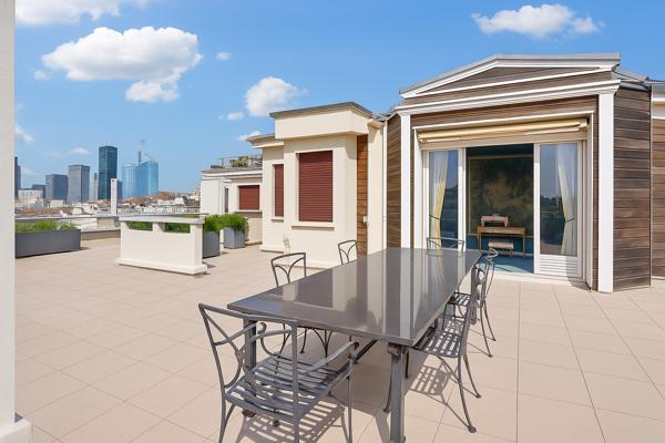 Vente Appartement de luxe Neuilly-sur-Seine 7 Pièces 228 m²