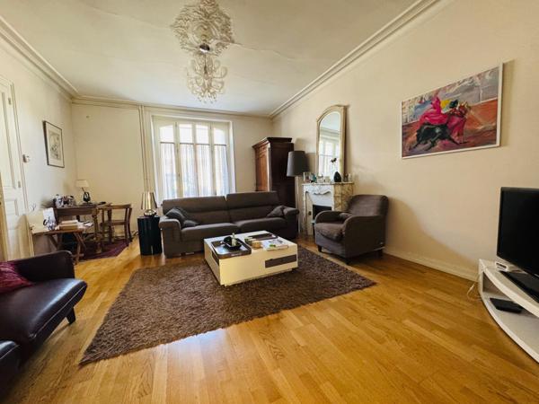 MAISON FAMILIALE QUARTIER PRISÉ