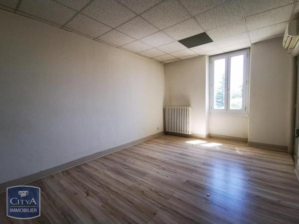Local professionnel à louer