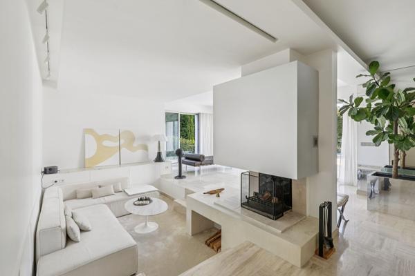 Vente Maison de luxe Bougival 6 Pièces 220 m²