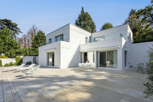 Vente Maison de luxe Bougival 6 Pièces 220 m²