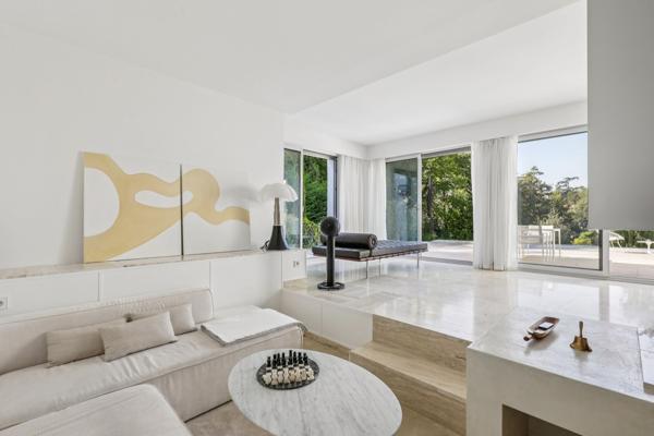 Vente Maison de luxe Bougival 6 Pièces 220 m²