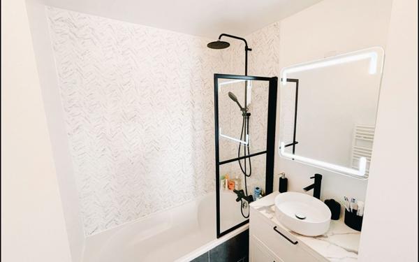 Appartement à vendre    4 pièces • 86 m2 Alfortville