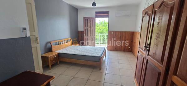 Vente
                Maison390 m² - 16 Pièces -
                    SAINTE ANNE (97180)