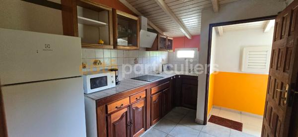 Vente
                Maison390 m² - 16 Pièces -
                    SAINTE ANNE (97180)