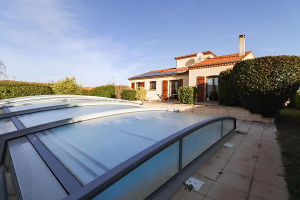 Coup de coeur - Villa 161 m² avec piscine couverte, aucun travaux à prévoir