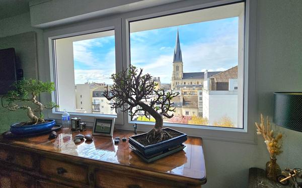 Appartement à vendre    5 pièces • 155 m2 Reims