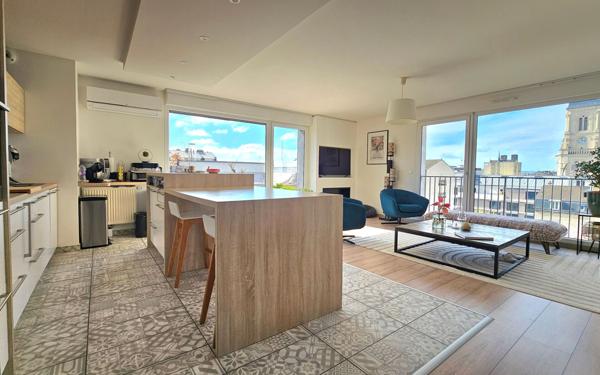 Appartement à vendre    5 pièces • 155 m2 Reims