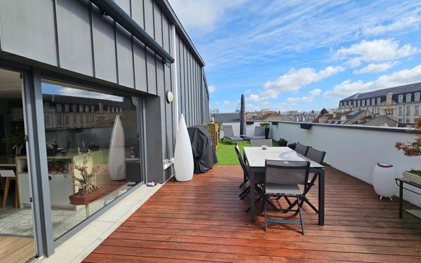 Appartement à vendre    5 pièces • 155 m2 Reims